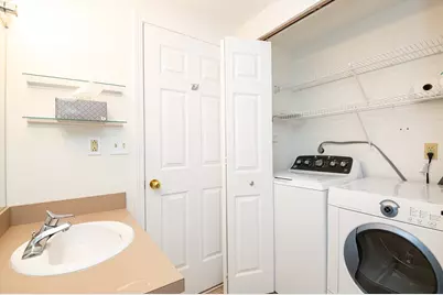 200 Ledgewood Drive #505, Stoneham, MA 02180 - Photo 27