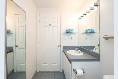 200 Ledgewood Drive #505, Stoneham, MA 02180 - Photo 21