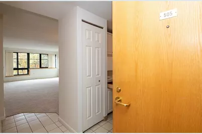 200 Ledgewood Drive #505, Stoneham, MA 02180 - Photo 5