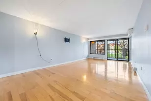 51 Melrose St, Melrose, MA 02176 - Photo 3