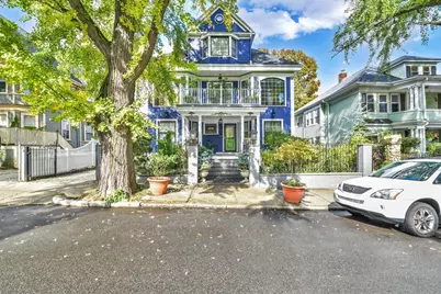 23 Tonawanda St, Boston, MA 02124 - Photo 1