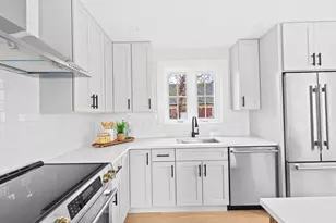 19 Ford Pl, Scituate, MA 02066 - Photo 5