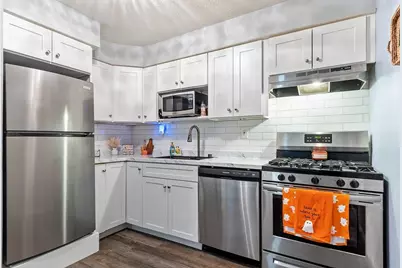 655 W Lowell Ave #6, Haverhill, MA 01832 - Photo 1