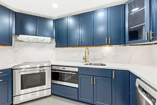 58 Merrimac St, Newburyport, MA 01950 - Photo 5