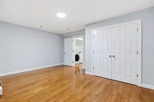 214 Humboldt Ave, Boston, MA 02121 - Photo 17