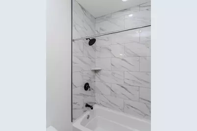 135 Thompson St, Palmer, MA 01069 - Photo 17