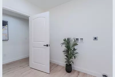 135 Thompson St, Palmer, MA 01069 - Photo 31