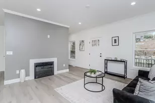 135 Thompson St, Palmer, MA 01069 - Photo 11