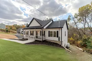 135 Thompson St, Palmer, MA 01069 - Photo 37