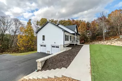 135 Thompson St, Palmer, MA 01069 - Photo 39