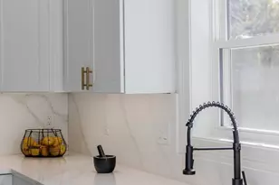 135 Thompson St, Palmer, MA 01069 - Photo 3