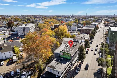 525 Broadway, Lawrence, MA 01841 - Photo 3