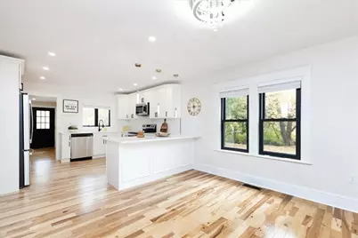 39 Trask St, Beverly, MA 01915 - Photo 7