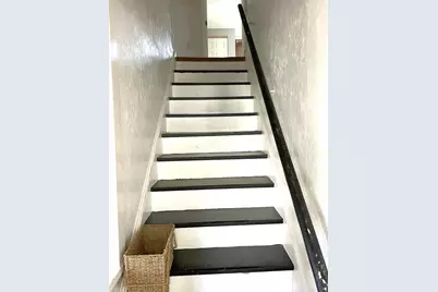 9 Watt Rd, Worcester, MA 01606 - Photo 17