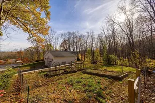 1350 Thresher Rd, Hardwick, MA 01037 - Photo 33