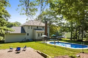 19 Wildflower Dr, Sutton, MA 01590 - Photo 13