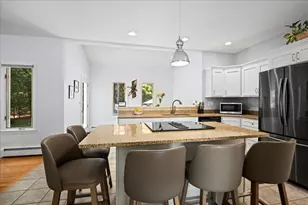 19 Wildflower Dr, Sutton, MA 01590 - Photo 21