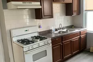 19 Barney Ave, Pawtucket, RI 02860 - Photo 3