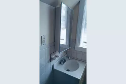 19 Barney Ave #1, Pawtucket, RI 02860 - Photo 7