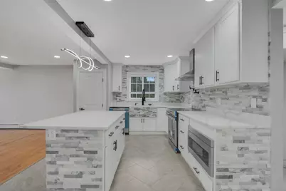 128 Old Bedford Rd, Westport, MA 02790 - Photo 11