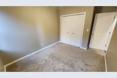 19 Washington St #5, Haverhill, MA 01832 - Photo 11