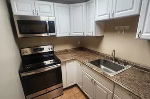 19 Washington St, Haverhill, MA 01832 - Photo 3