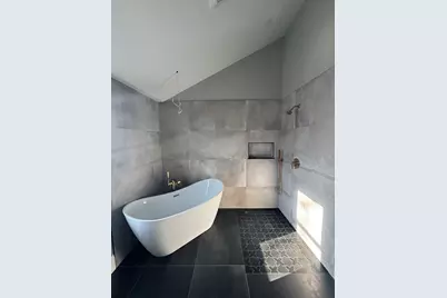 12 Bronx Road, Boston, MA 02132 - Photo 15