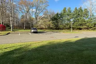 1 Pondview Dr, Pittsfield, MA 01201 - Photo 17