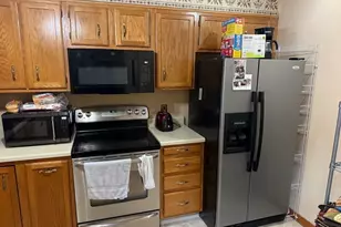 1 Pondview Dr, Pittsfield, MA 01201 - Photo 9