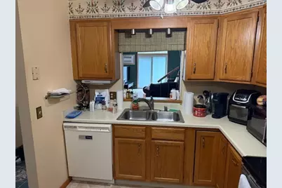 1 Pondview Dr #C3, Pittsfield, MA 01201 - Photo 3