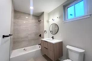 24 Mount Pleasant, Somerville, MA 02145 - Photo 3