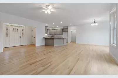 201 Upper Church St, Ware, MA 01082 - Photo 9