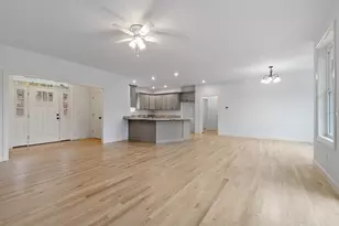 201 Upper Church St, Ware, MA 01082 - Photo 9