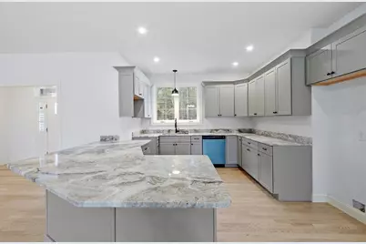 201 Upper Church St, Ware, MA 01082 - Photo 11