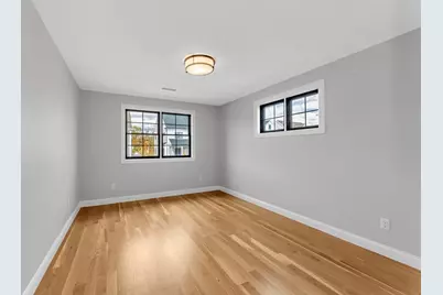 14 Starling Street, Boston, MA 02132 - Photo 31