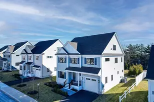 14 Starling St, Boston, MA 02132 - Photo 3