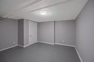 181 Marsden St, Springfield, MA 01109 - Photo 5