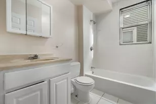 157 River St, Boston, MA 02126 - Photo 5