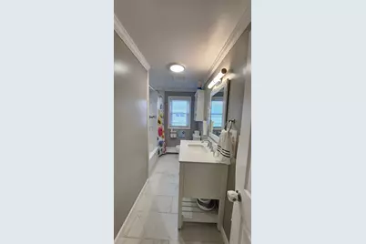 24 Court St, Methuen, MA 01844 - Photo 15