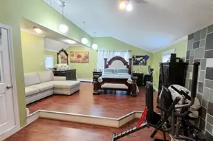 24 Court St, Methuen, MA 01844 - Photo 9