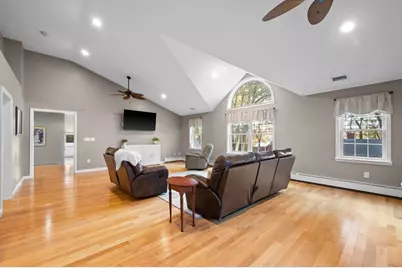 27 Downey St, Hopkinton, MA 01748 - Photo 15