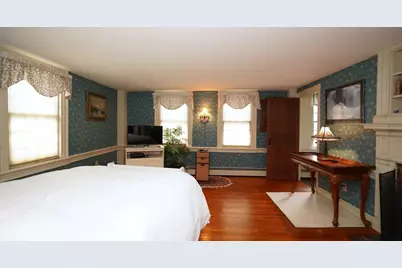 678 North Main Street, Attleboro, MA 02703 - Photo 23