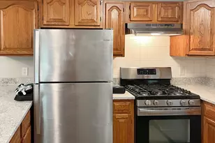 26 Wheeler Ave, Rockland, MA 02370 - Photo 3