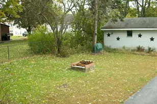 17 Abington St, Worcester, MA 01603 - Photo 3