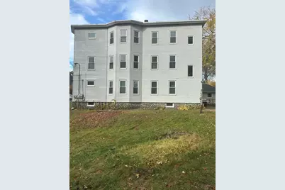 17 Abington Street #3, Worcester, MA 01603 - Photo 1