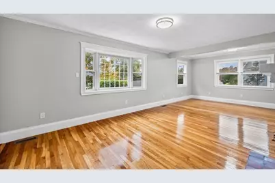 25 Tedesco St, Marblehead, MA 01945 - Photo 19