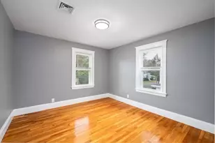 25 Tedesco St, Marblehead, MA 01945 - Photo 33