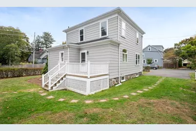 25 Tedesco St, Marblehead, MA 01945 - Photo 35