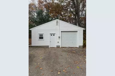 27 Dawson Road, Worcester, MA 01602 - Photo 1