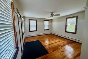 16 Winona Ave, Fairhaven, MA 02719 - Photo 9